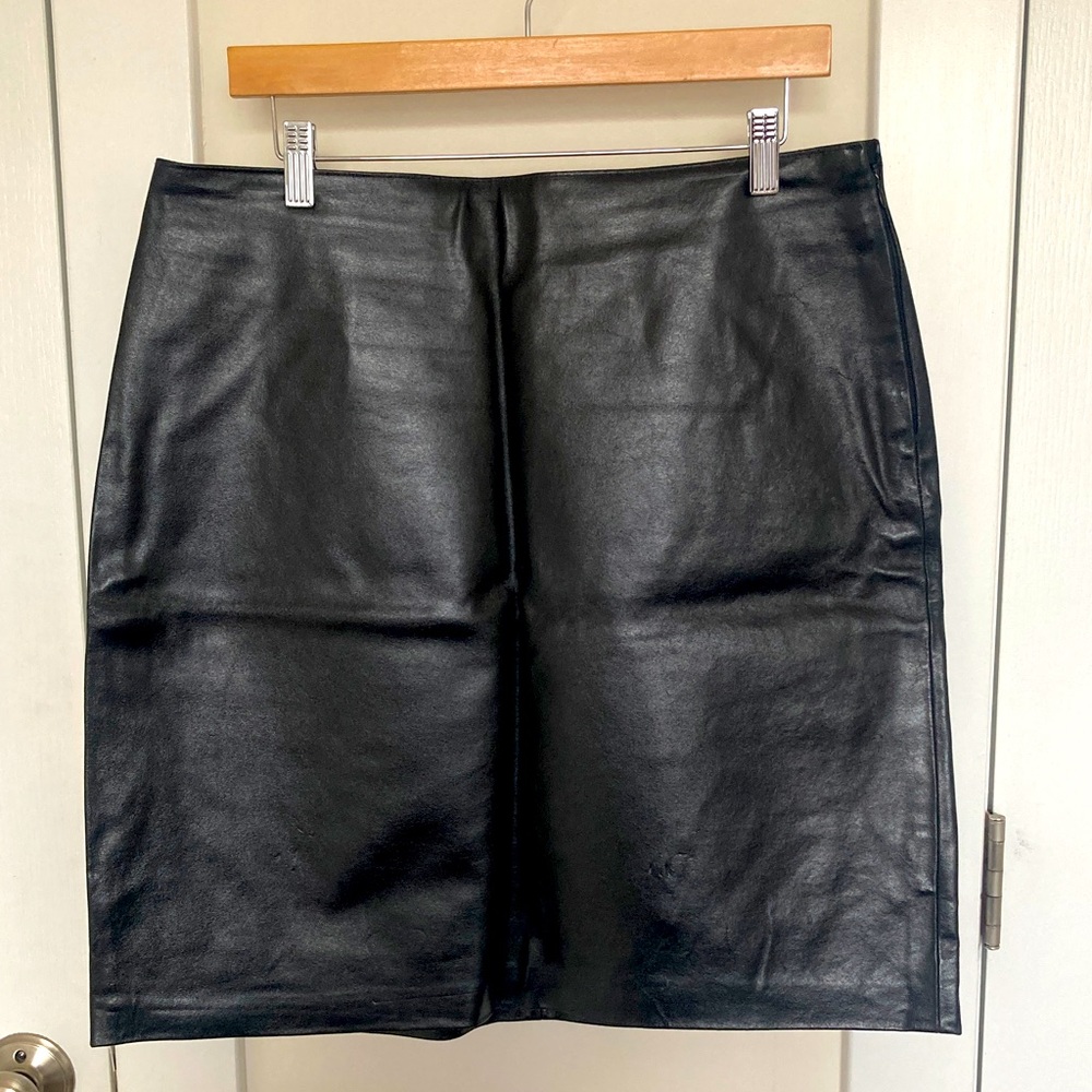 🌻 Finity Vintage Leather Skirt